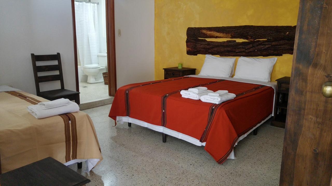 Ixkanul Antigua Hotel Экстерьер фото