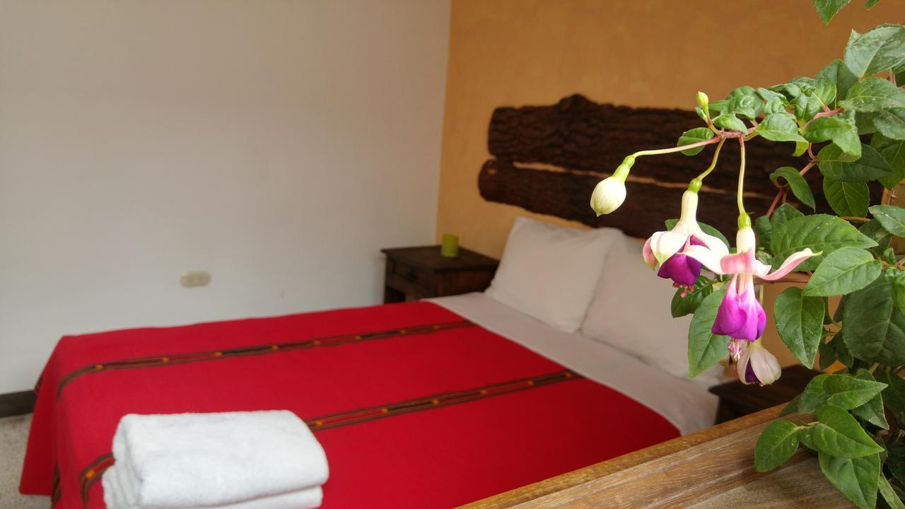 Ixkanul Antigua Hotel Экстерьер фото