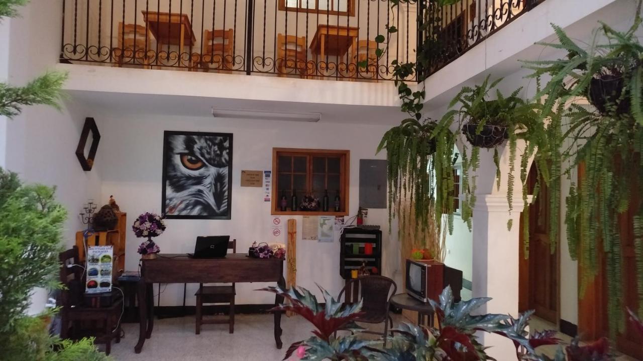 Ixkanul Antigua Hotel Экстерьер фото